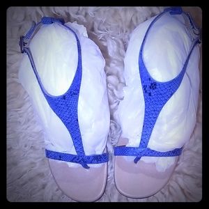 Vaneli soft leather Blue Cabryprt 7.5 N